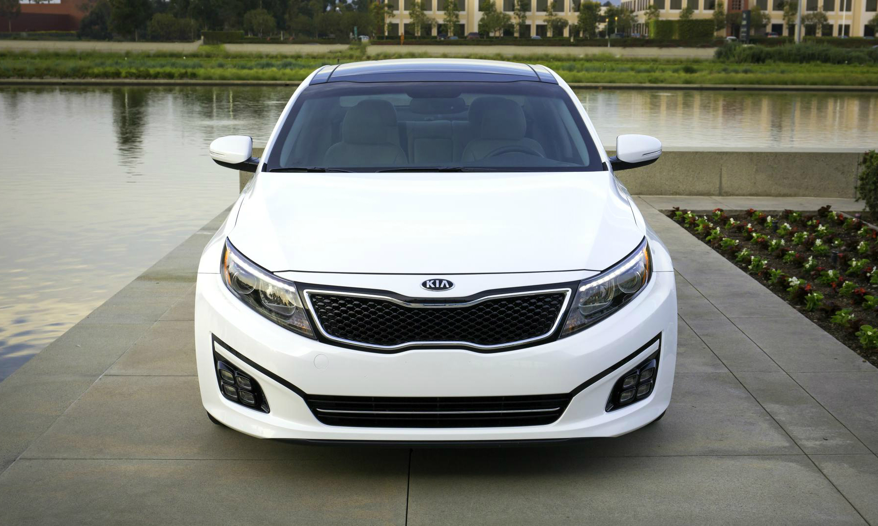 A Price You can Live With Comes with the 2014 Kia Optima