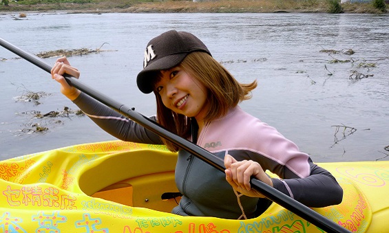 A Japanese artist has been arrested for making a vagina-kayak