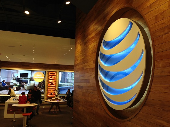 FTC sues AT&T for throttling “unlimited” data customers