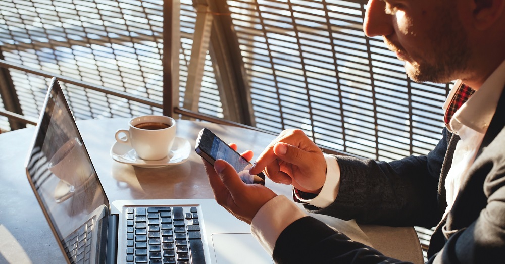 Can chat replace texting for interacting with businesses?