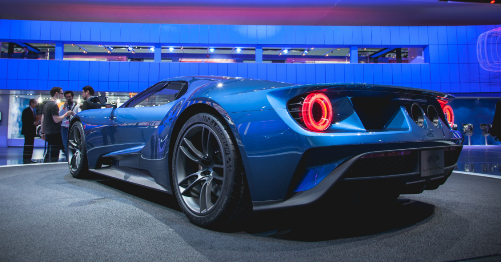 How do you criticize the new 2017 Ford GT
