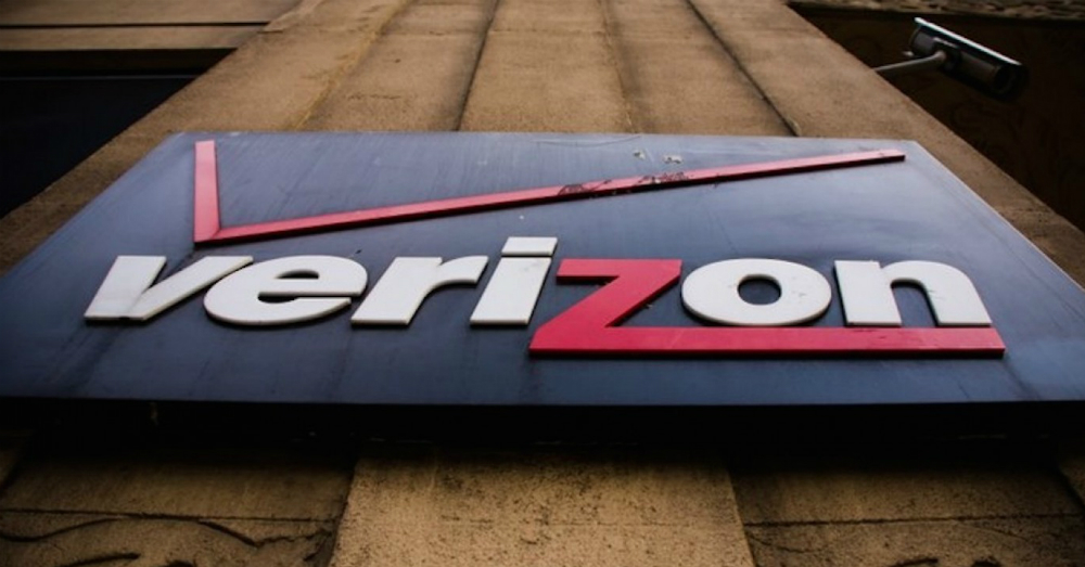 Verizon to buy AOL for $4.4 billion