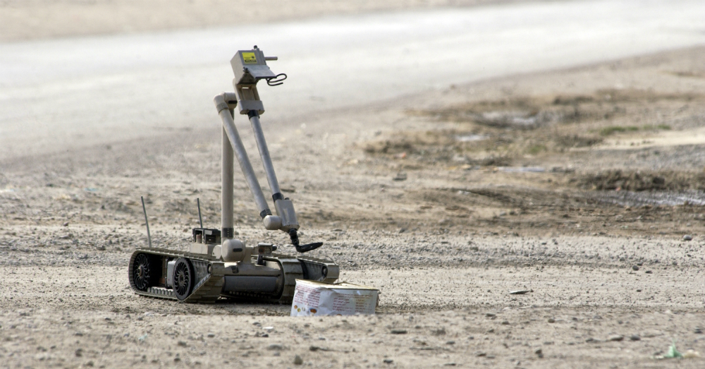 The American military wants to use laser beams to dispose of explosives