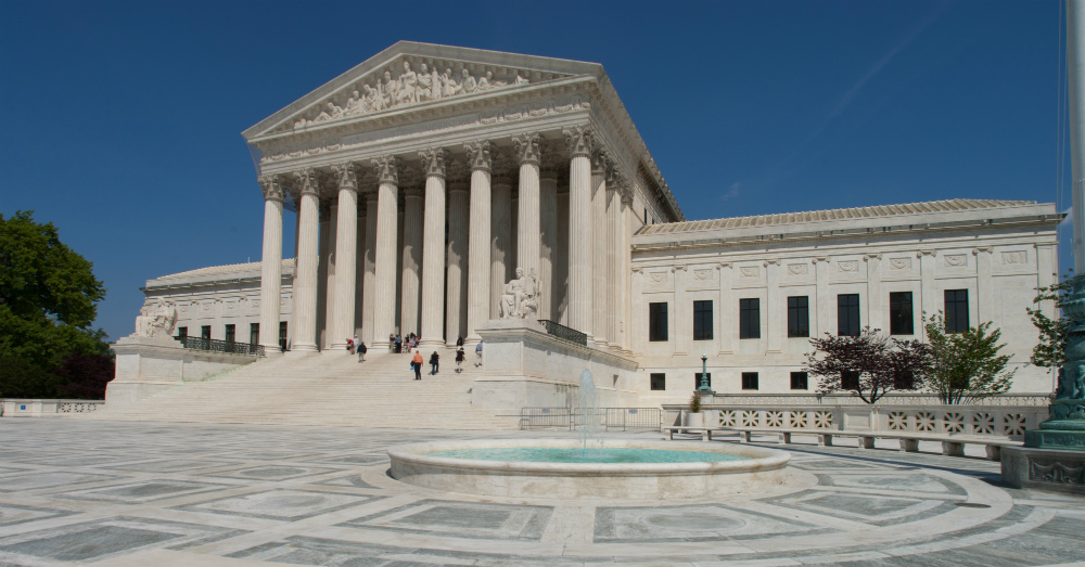 Thomas Sowell looks to Constitution as fatality of Supreme Court decisions