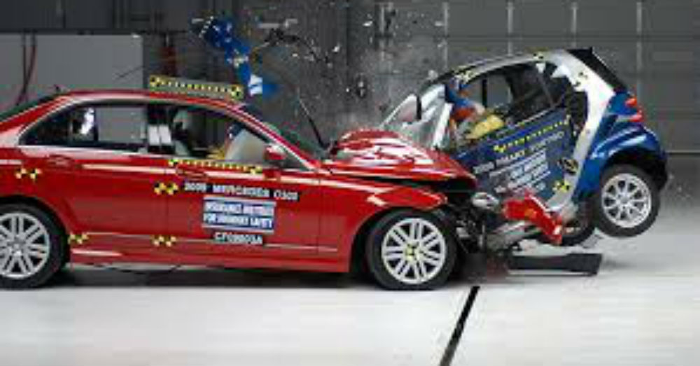 Smart Cars – Can We Avoid Crashes in these Cars?
