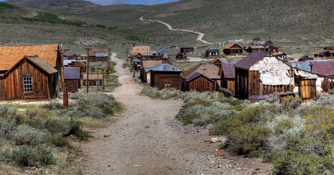 Historic Western Towns You Want to Visit on a Road Trip