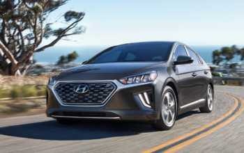 The Difference Between A Hybrid and Plug-In Hybrid