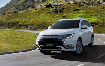 The Mitsubishi Outlander is One of the Fastest-Selling Used Vehicles in America