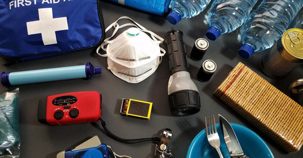 10 Things To Keep In Your Car