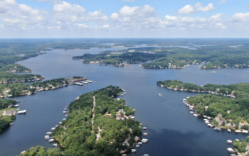 10 Lakes in the Midwest to Visit
