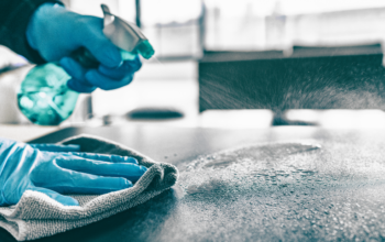 7 Kitchen Gadgets to Keep Your Kitchen Clean