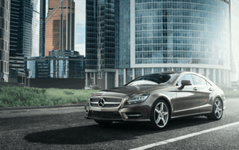 Mercedes Is Quietly Reinventing the Midsize Luxury Sedan